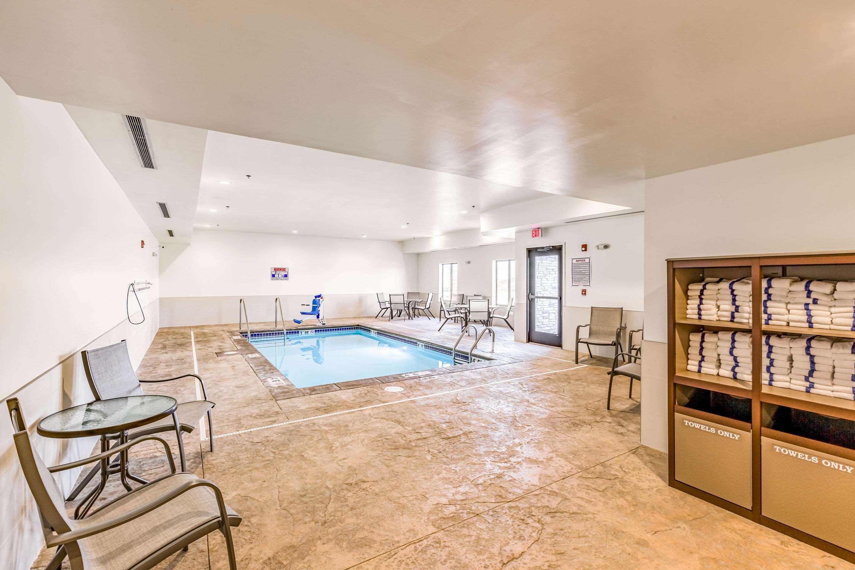Comfort Inn Altoona-Des Moines Eksteriør billede
